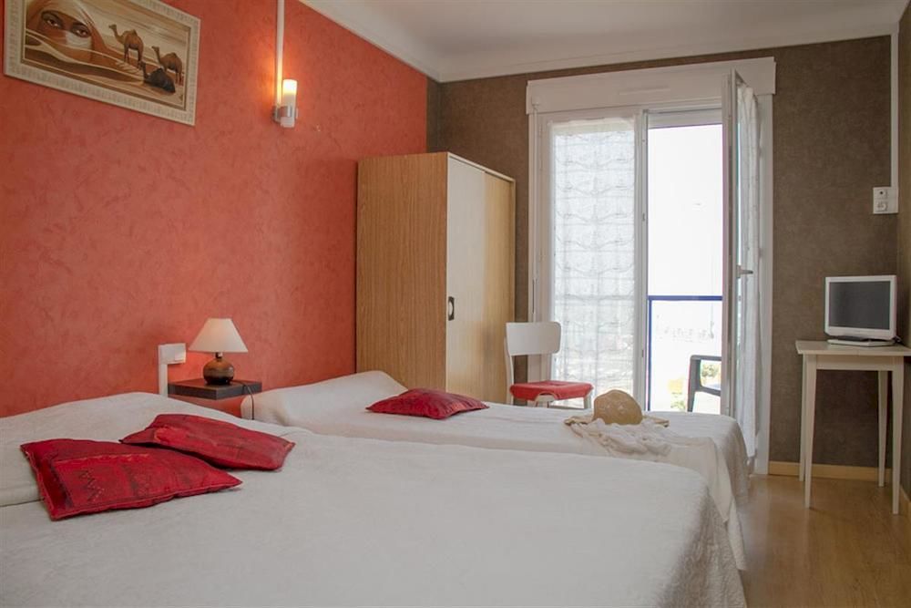 Hotel L'Embarcadere ラ・バール・ド・モン エクステリア 写真